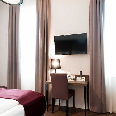 Arena An Der Friedberger Warte Otel Frankfurt am Main Dış mekan fotoğraf